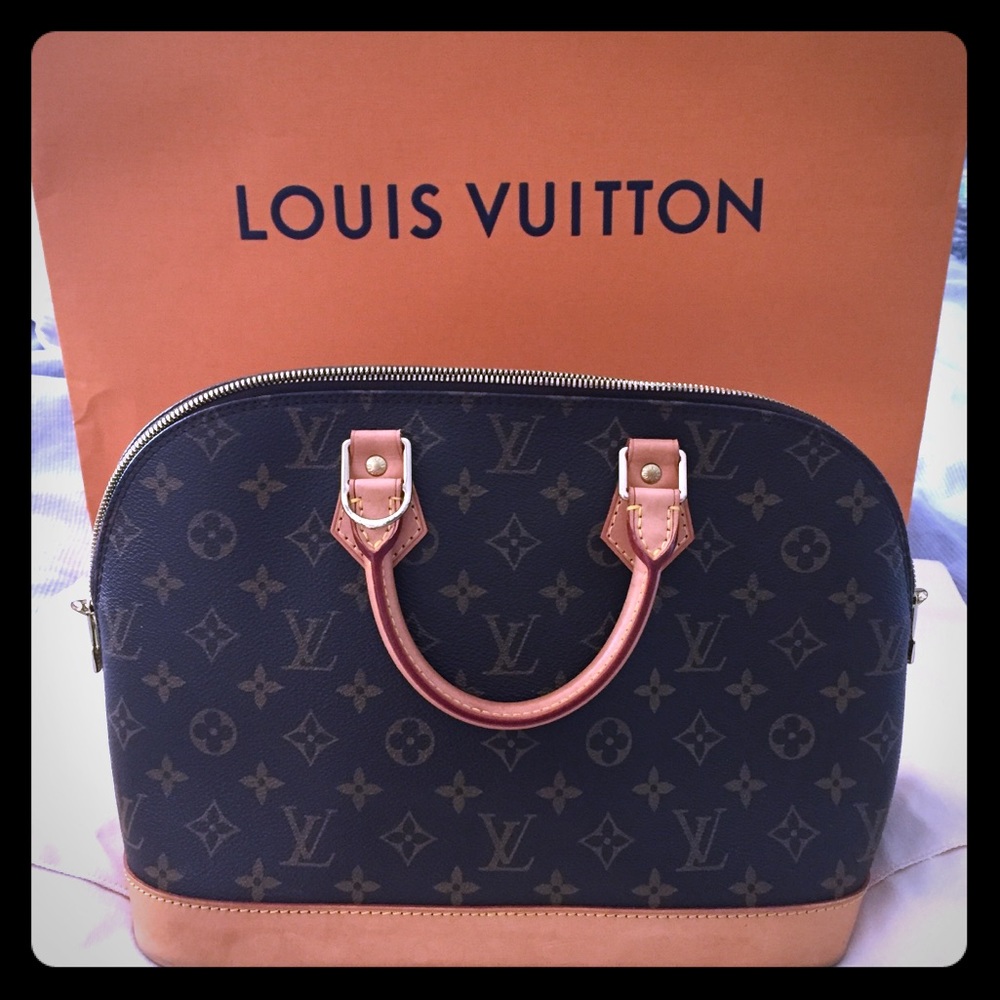 Louis Vuitton monogram canvas Alma pm
